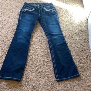 Ariat jeans size 28